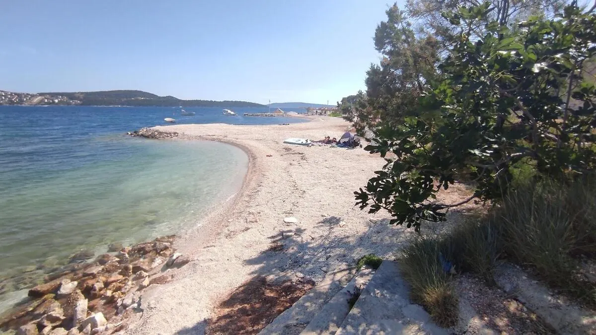 Apartment Mlada Trogir 0*,