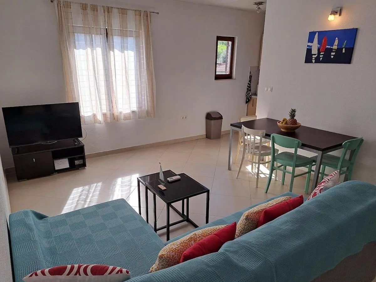 Apartment Mlada Trogir 0*,  Croatia