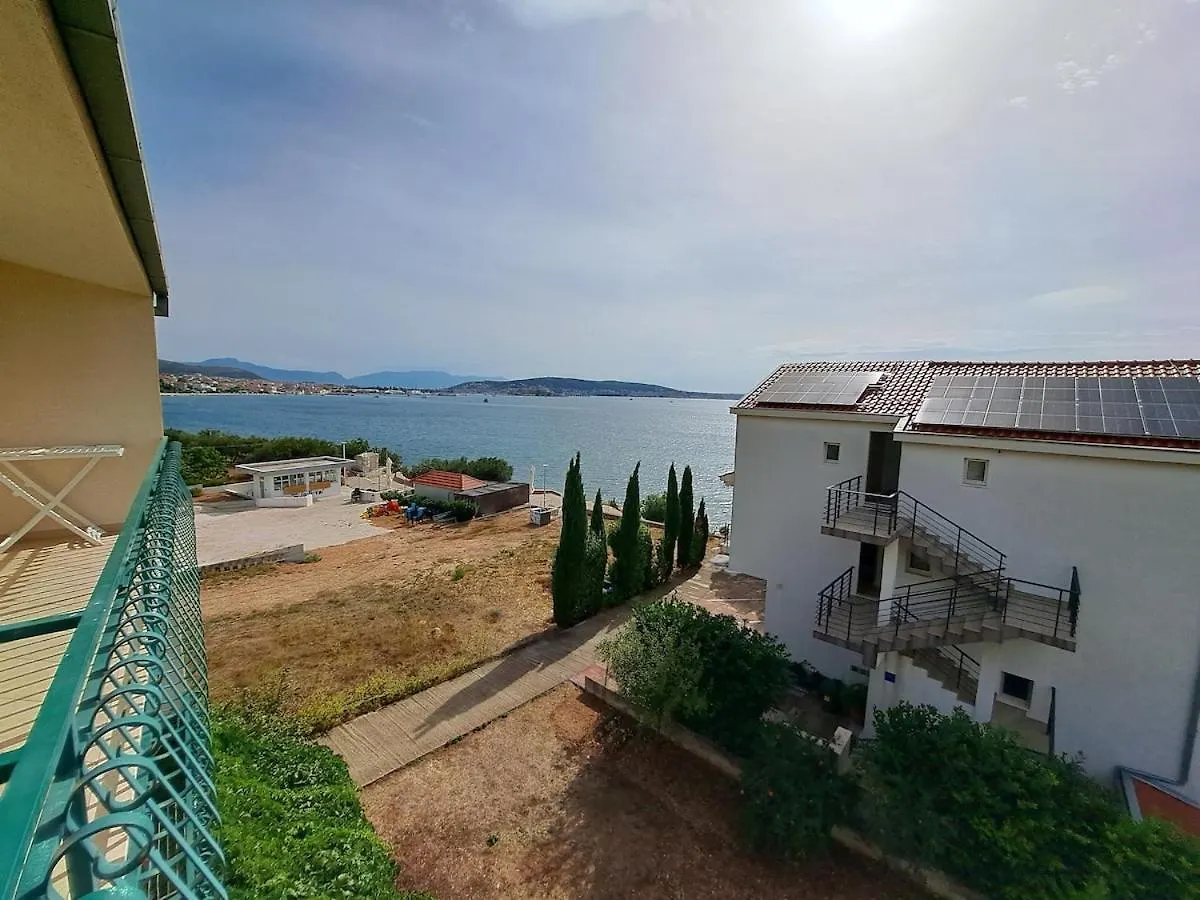 Apartment Mlada Trogir